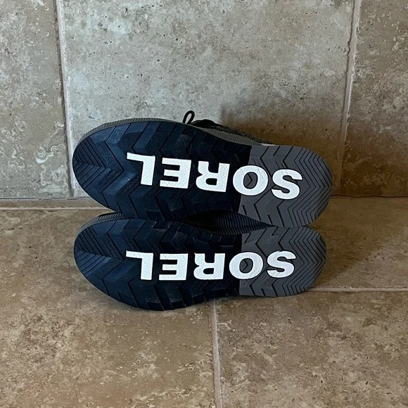 Sorel Out N About III Waterproof Boot - Picture 7 of 9